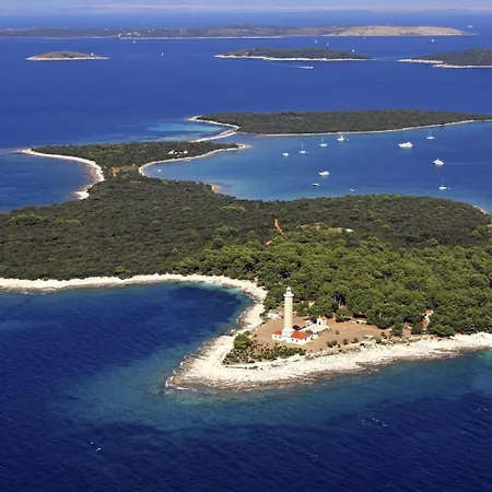 In Mit Meerblick, Terrasse, Klimaanlage, W-lan 4659-2 * Luka (Dugi Otok)