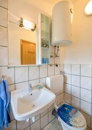 In Mit Meerblick, Terrasse, Klimaanlage, W-lan 4659-2 Apartman Luka (Dugi Otok)