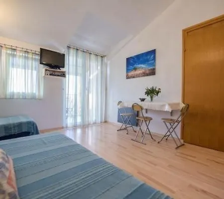 In Mit Meerblick, Terrasse, Klimaanlage, W-lan 4659-2 Apartman *