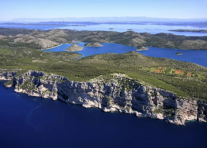 In Mit Meerblick, Terrasse, Klimaanlage, W-lan 4659-2 * Luka (Dugi Otok)
